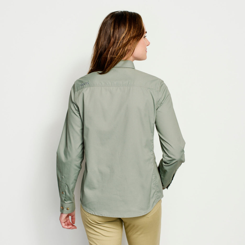 Orvis Women’s Midweight Shooting Shirt