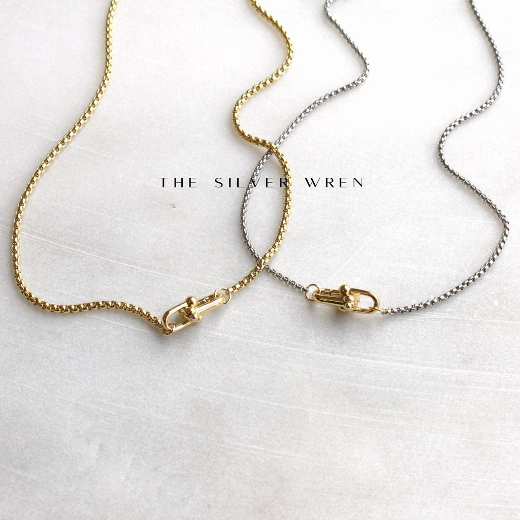 Interlocking Charm Holder Necklace: 16 Inch / Silver & gold