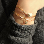 Mother of Pearl Bracelet: 7.0 inch